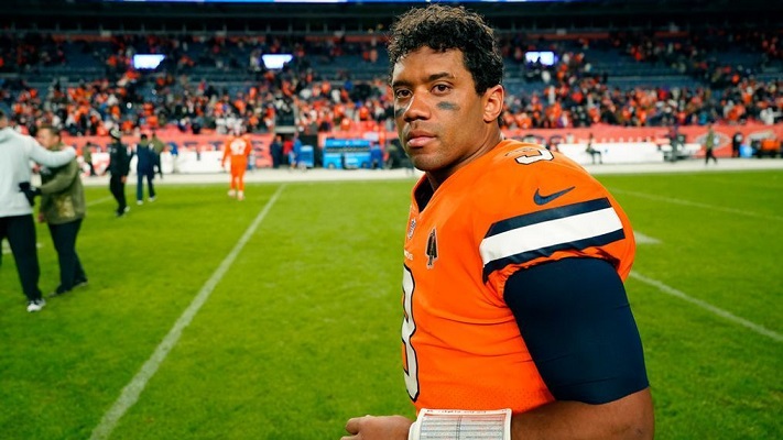 Russell Wilson opta por seguir mejorando su fuerza durante las vacaciones
